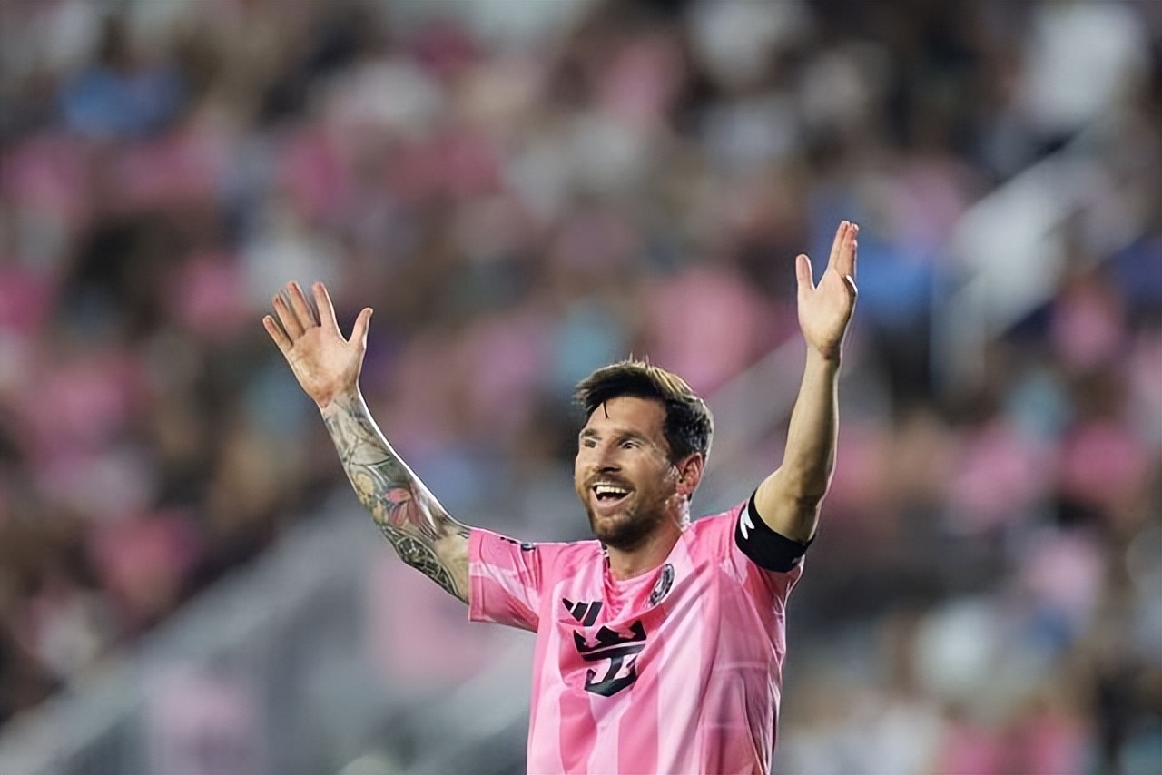 转折点！本菲卡绝杀压哨；西甲清晨攻防权衡；目标明确；身体对抗强度拉满的简单介绍-爱游戏体育下载